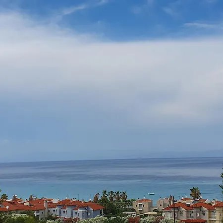 мила Nyaraló Pefkohóri